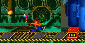 Crash Bandicoot: The Huge Adventure GBA Screenshot