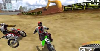 MX 2002 featuring Ricky Carmichael Playstation 2 Screenshot